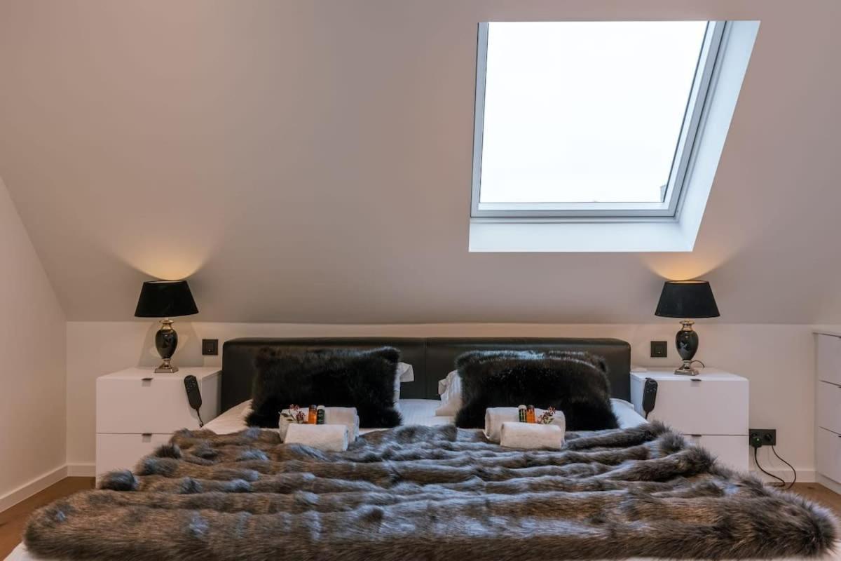 Huswell - Luxurious Apartment With Parking Beernem Exterior foto